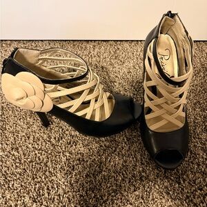 Perlina Strappy Black and Cream Heels